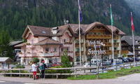 HOTEL SOREGHES - CAMPITELLO DI FASSA